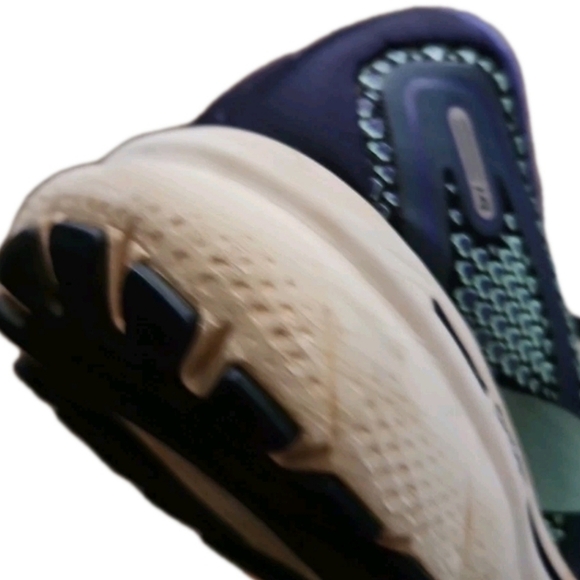 Brooks Women's Blue Ghost 14 Cushioned Narrow Comfort (2A) Running Shoe 7.5 - Picture 13 of 15